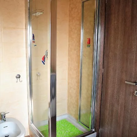 Apartamento Attico Luminoso Terrazza Metro A Aria Cond Wifi Roma