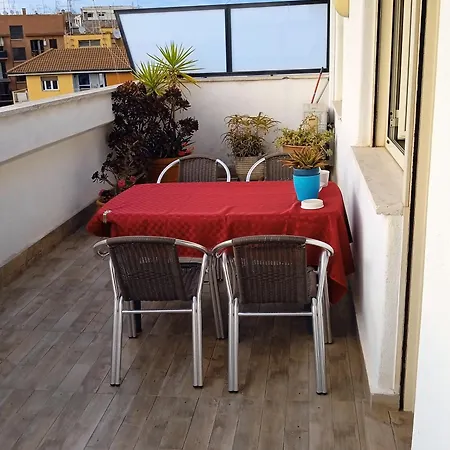 Attico Luminoso Terrazza Metro A Aria Cond Wifi Apartment *